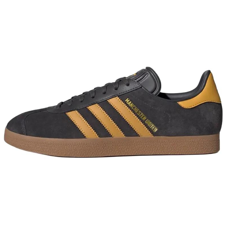アディダス ガゼル Manchester United × adidas Gazelle "Brown/Yellow" JR1410