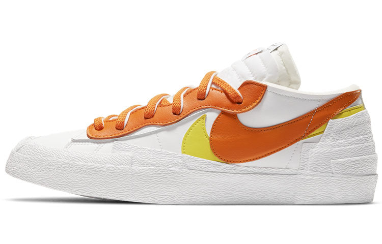 ナイキ ブレーザー SACAI × NIKE BLAZER LOW "MAGMA ORANGE" DD1877-100